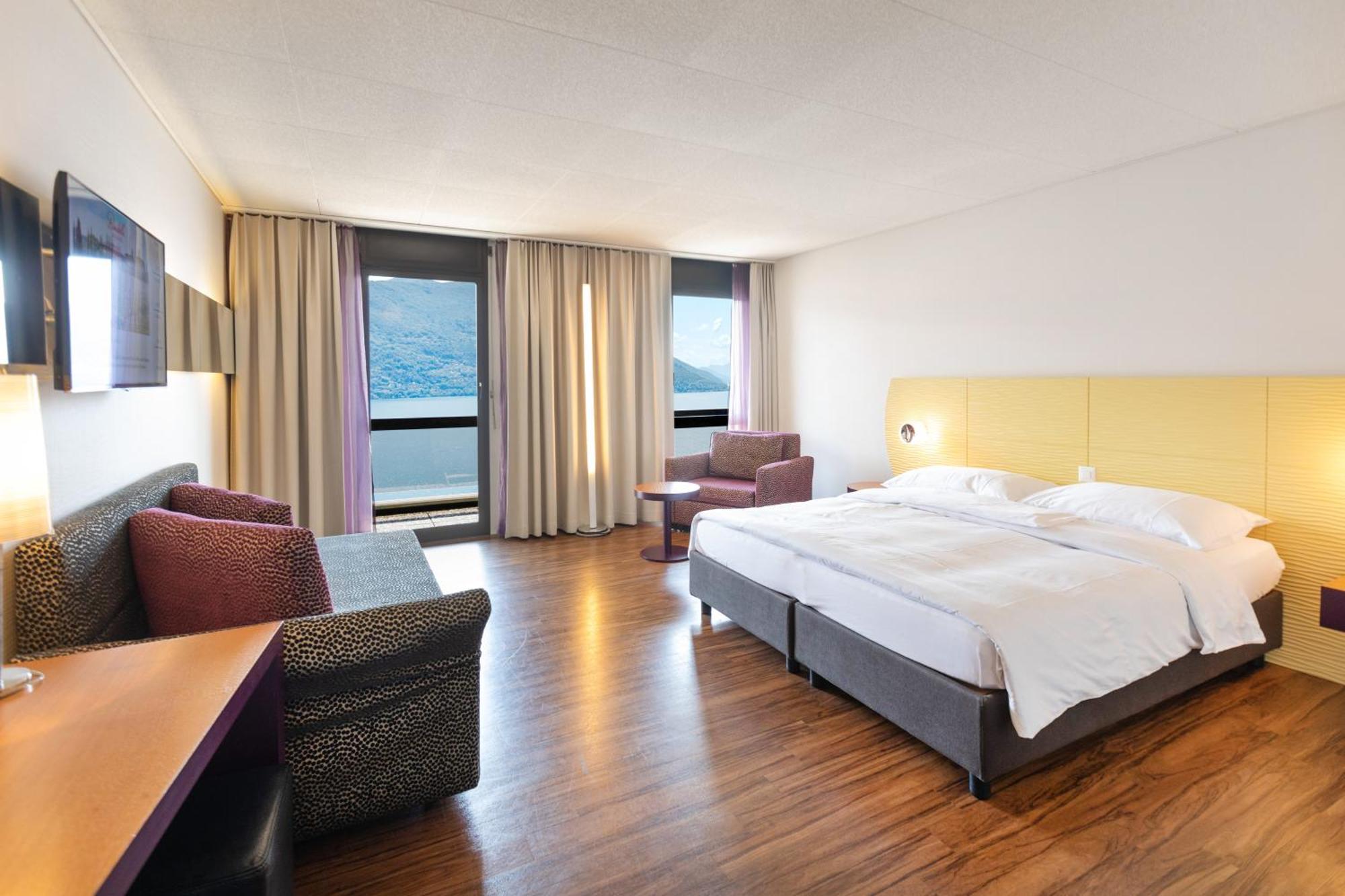 Parkhotel Brenscino บริสซาโก ภายนอก รูปภาพ